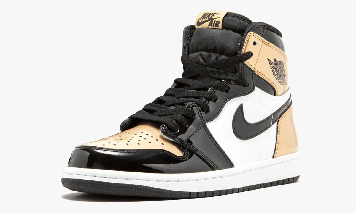 Air Jordan 1 Retro High OG NRG “Gold Toe” — view 5