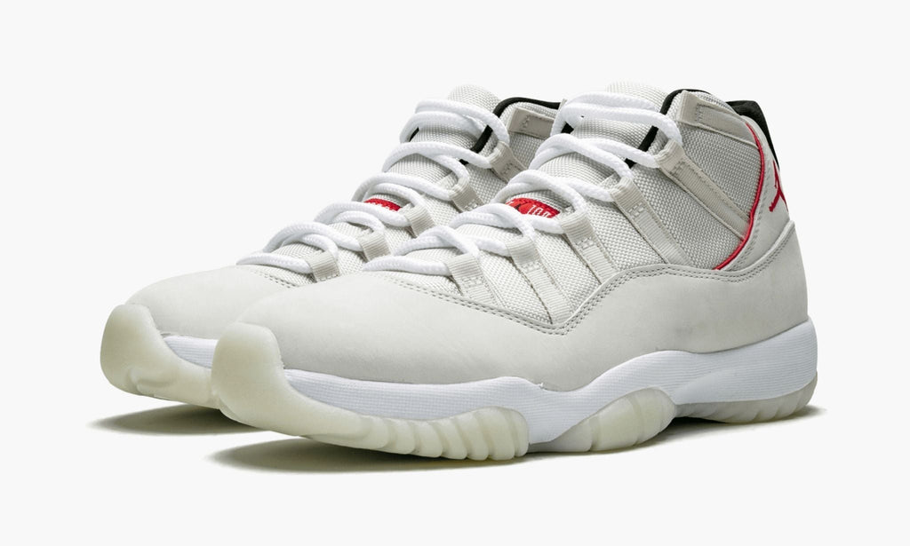 Air Jordan 11 Retro “Platinum Tint” — view 3