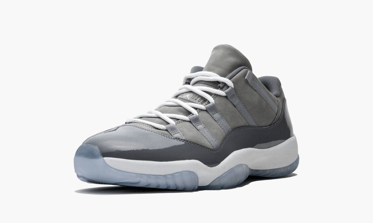 Air Jordan 11 Retro Low “Cool Grey” — view 5