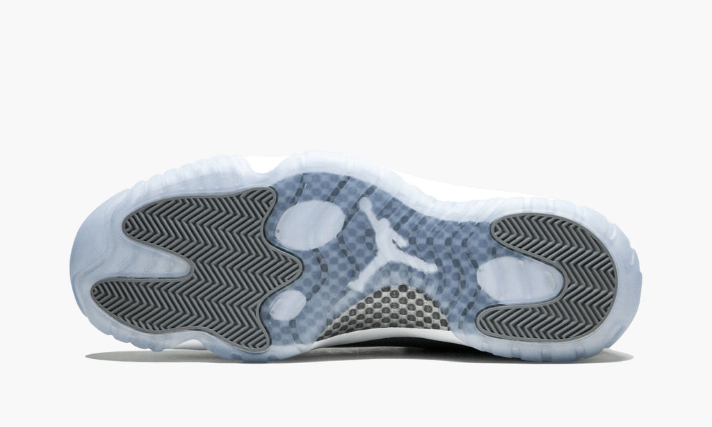 Air Jordan 11 Retro Low “Cool Grey” — view 6