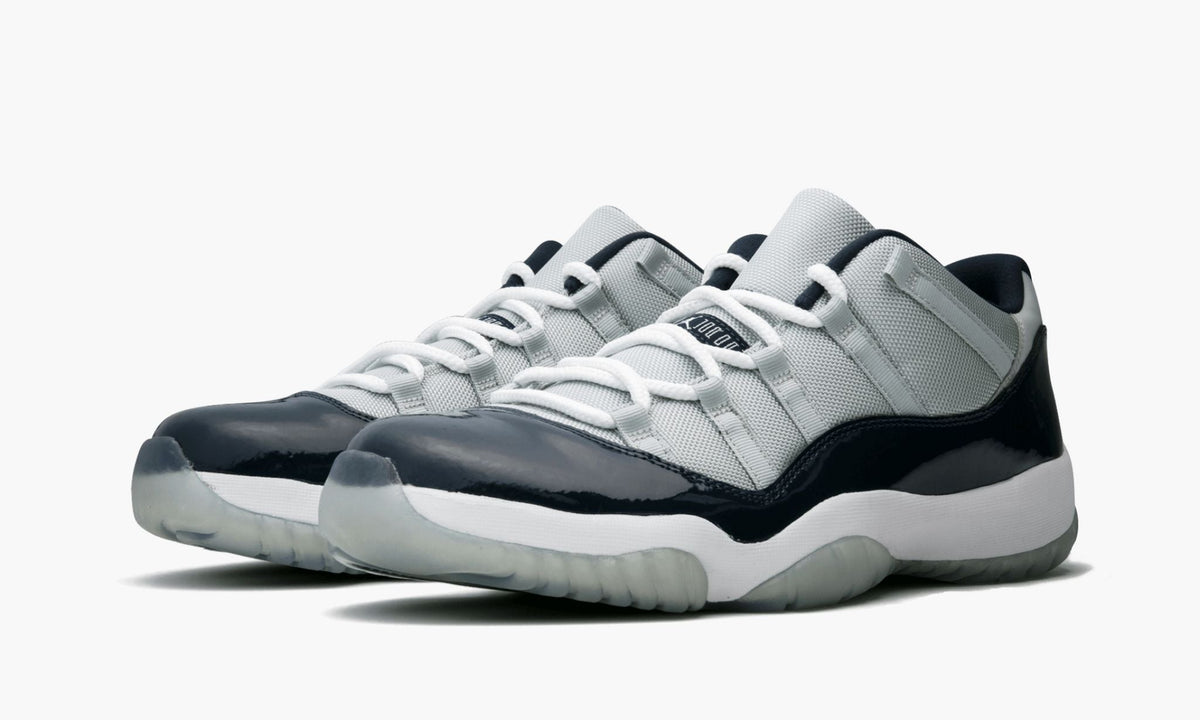 Air Jordan 11 Retro Low “Georgetown” — view 3