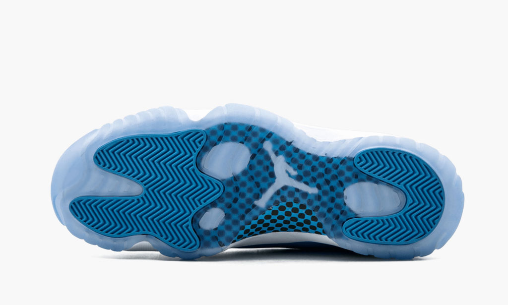 Air Jordan 11 Retro Low “UNC” — view 6