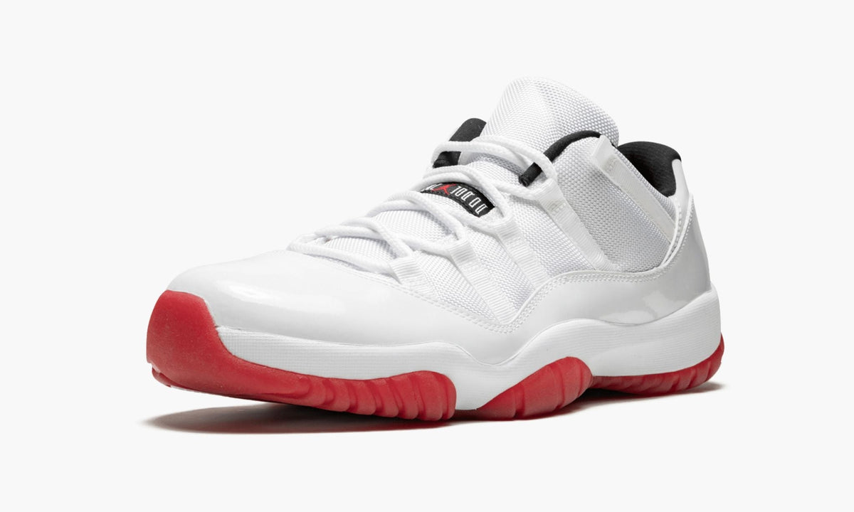 Air Jordan 11 Retro Low “White/Varsity Red” — view 5