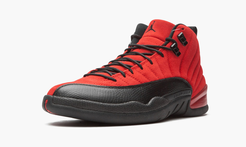 Air Jordan 12 Retro “Reverse Flu Game” — view 5