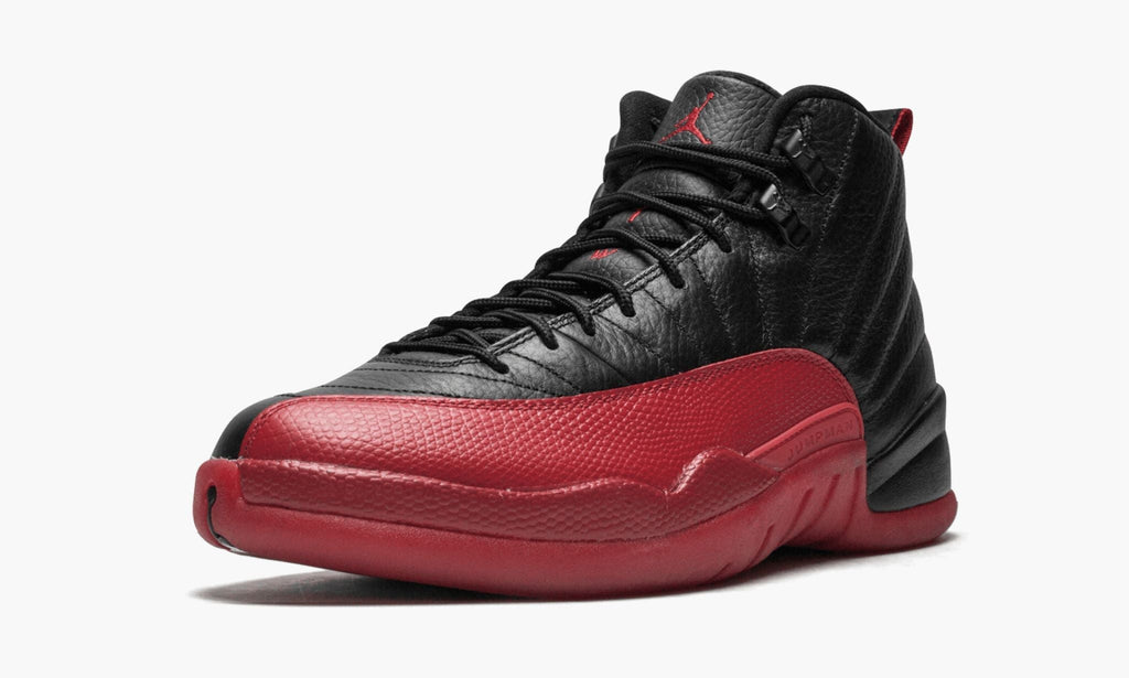 Air Jordan 12 Retro Flu Game 2016 — view 5