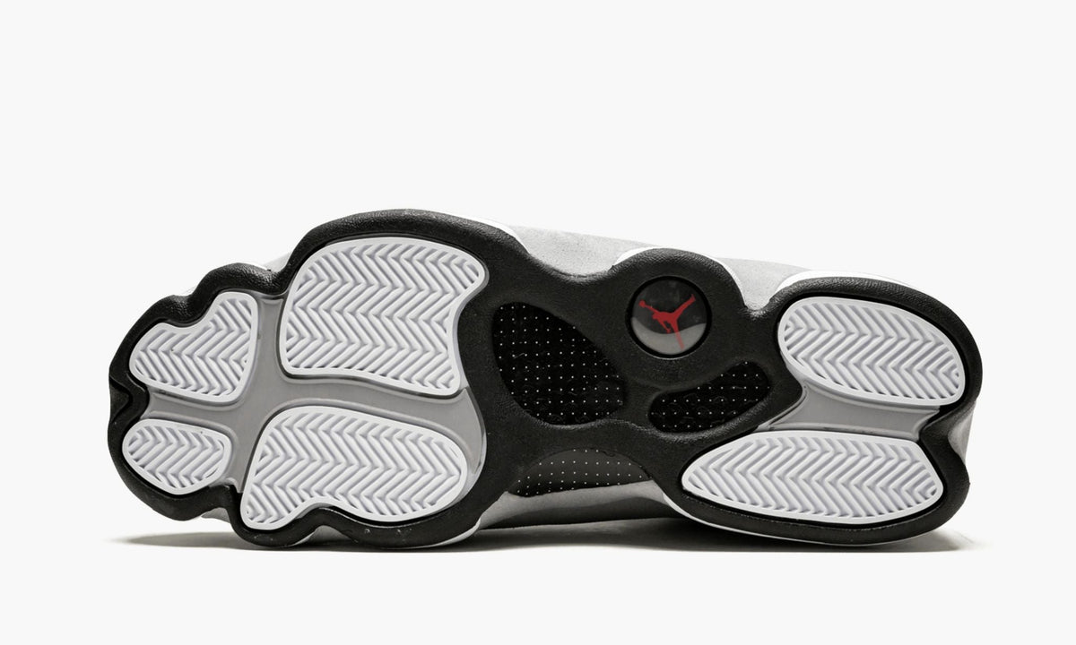 Air Jordan 13 “Atmosphere Grey” — view 6