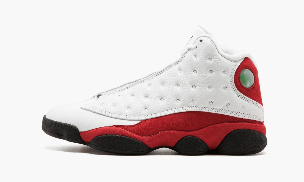 Air Jordan 13 Retro “Chicago” — view 2