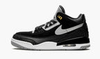 Air Jordan 3 “Tinker Hatfield” — view 2