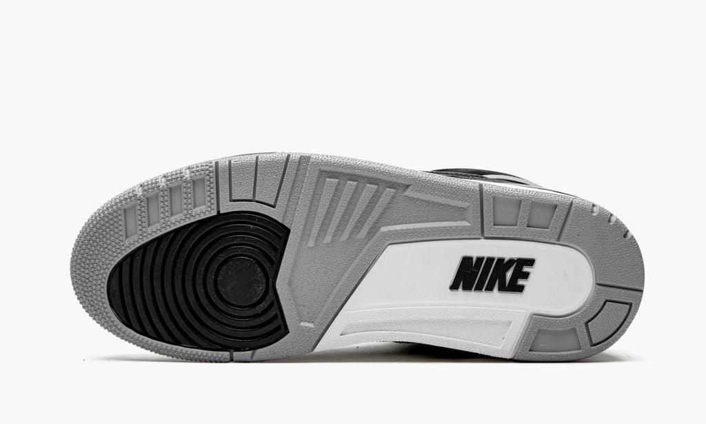 Air Jordan 3 “Tinker Hatfield” — view 6