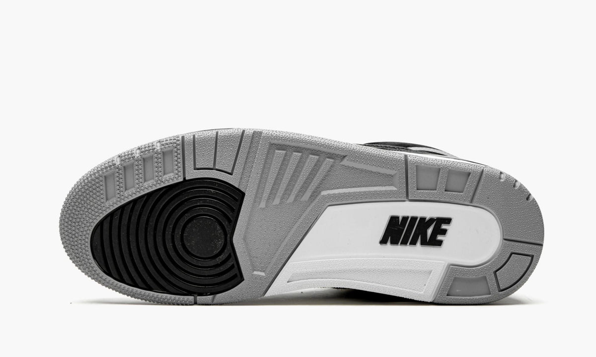 Air Jordan 3 “Tinker Hatfield” — view 6