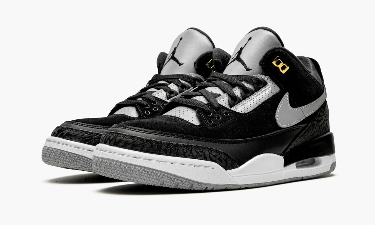 Air Jordan 3 “Tinker Hatfield” — view 3