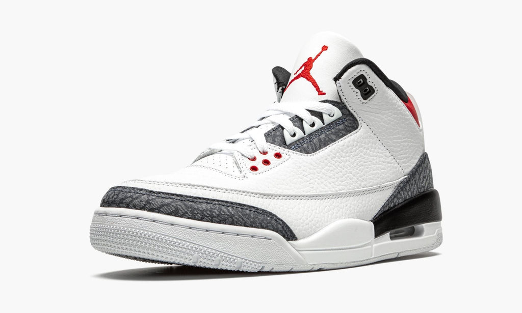 Air Jordan 3 Retro SE DNM “Fire Red” — view 5