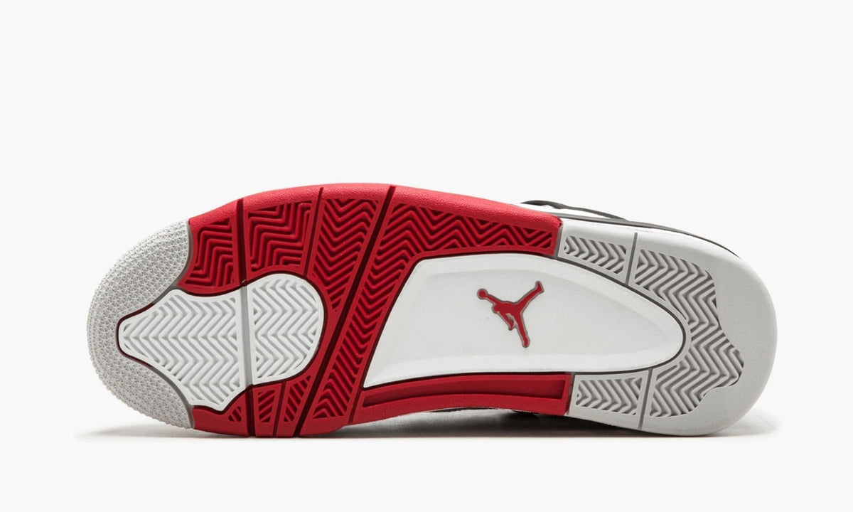 Air Jordan 4 Retro “Fire Red” — view 6