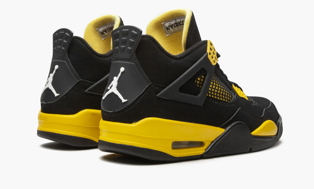 Air Jordan 4 Retro “Thunder” — view 4