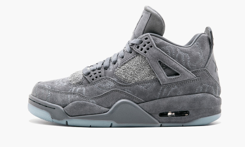 Air Jordan 4 Retro Kaws “KAWS” — view 2