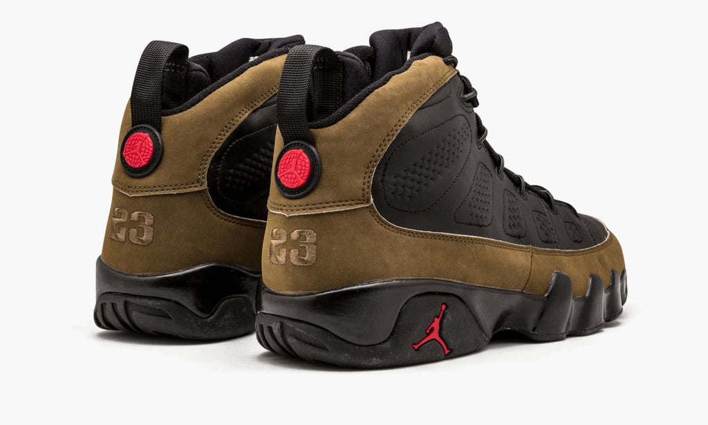 Air Jordan 9 Retro — view 4