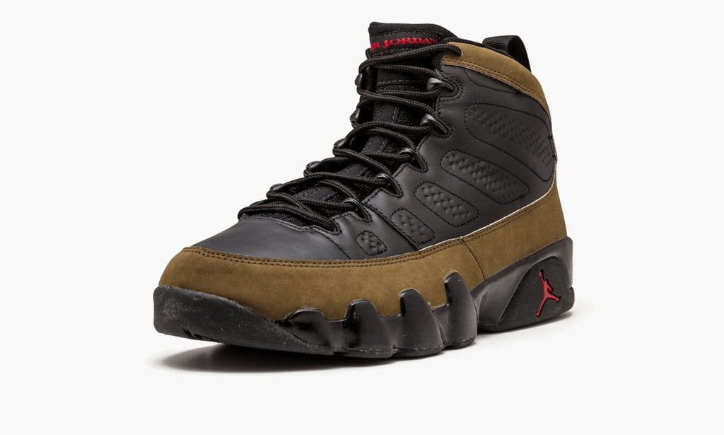Air Jordan 9 Retro — view 5