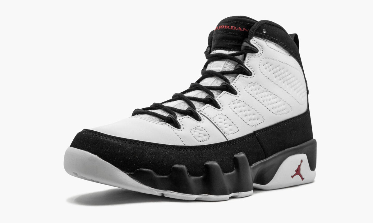 Air Jordan 9 Retro “White Black Red 2016 Release” — view 5