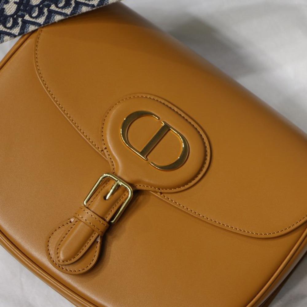 Medium Dior Bobby Bag — view 3