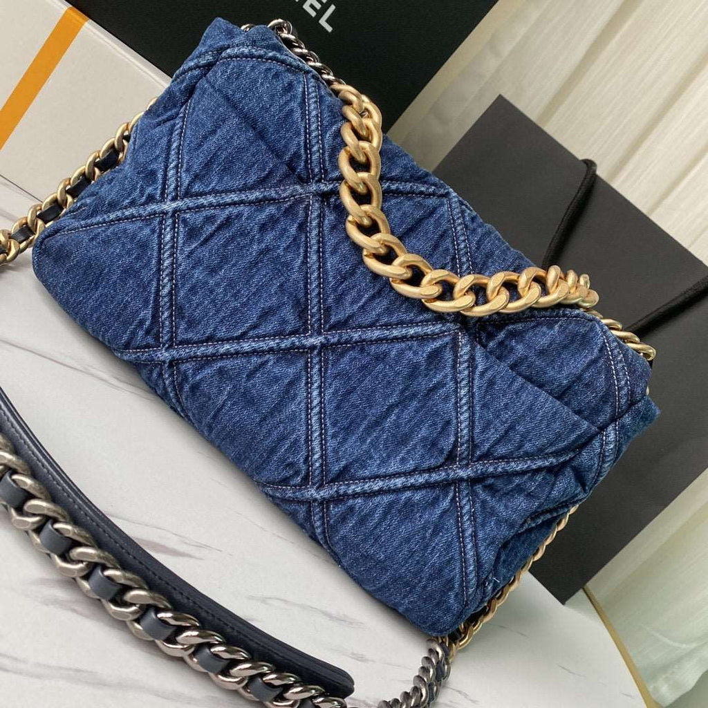 Chanel 19 Denim Large Flap Bag — view 3