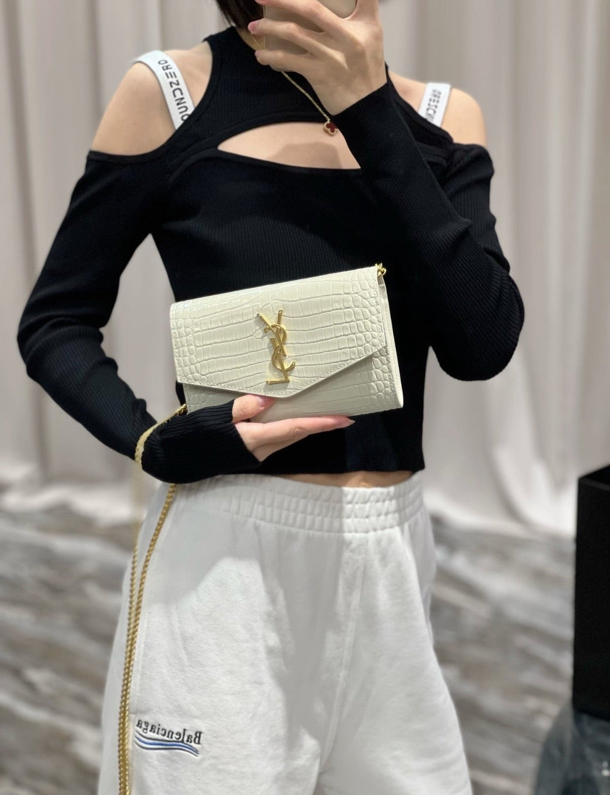 Serenityll 2001125 YSL Bag — view 3