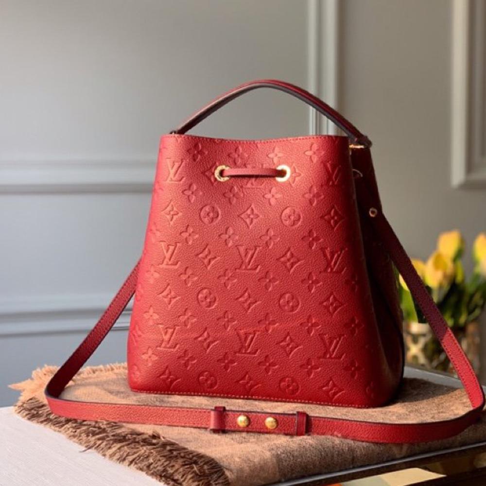 Louis Vuitton Néonoé BB Bucket Bag - Red — view 3