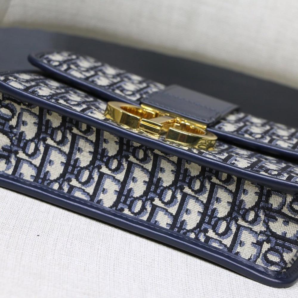 Dior 30 Montaigne Bag — view 10