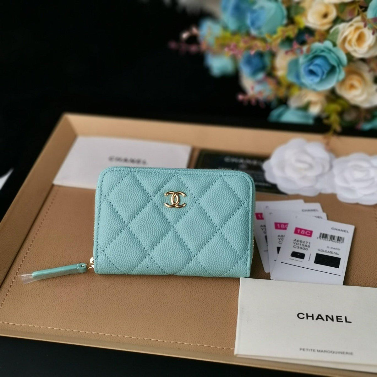 Chanel Zip Coin Wallet Tiffany Blue — view 1
