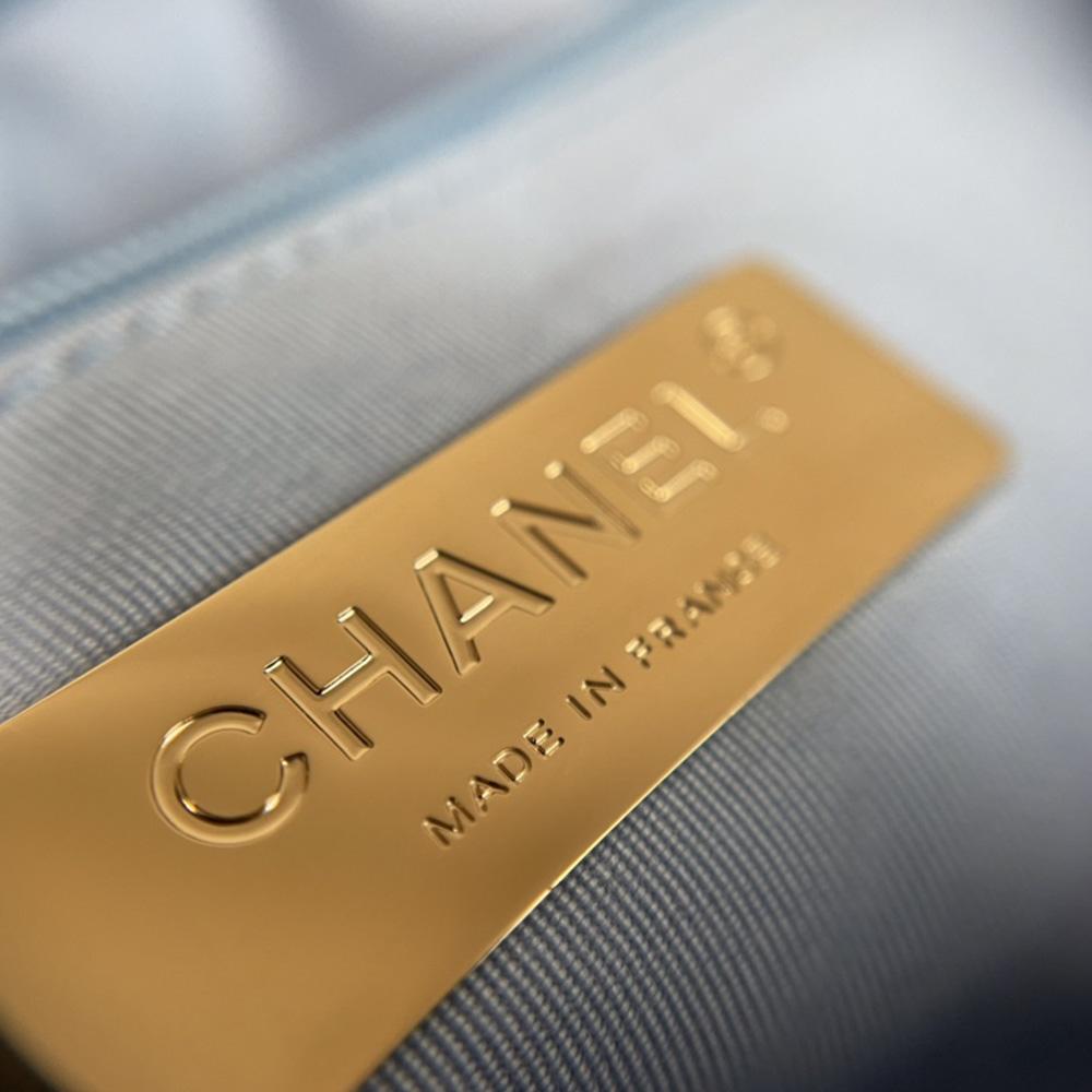 Chanel 19 Sequin Flap Bag - Light Blue — view 9