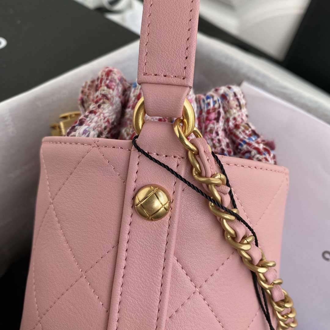 Chanel 2020 Tweed Soul Bucket Bag Pink — view 6