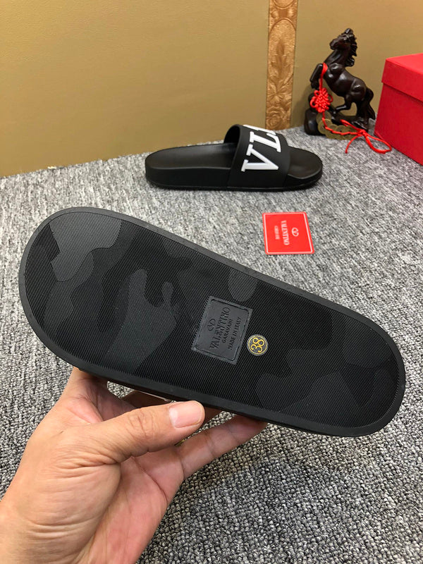 YVS3 Unisex Leather Slippers — view 9