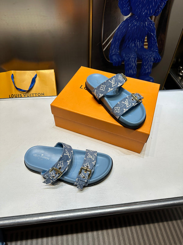 MLS4 Unisex Slippers — view 18