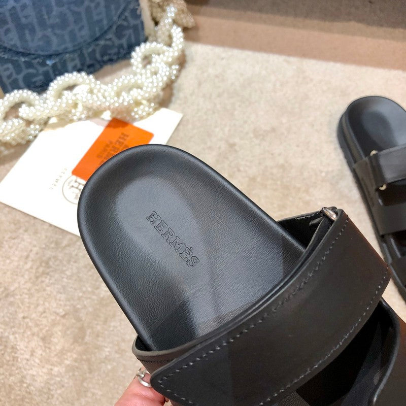 MJHS1 Unisex Leather Slippers — view 12