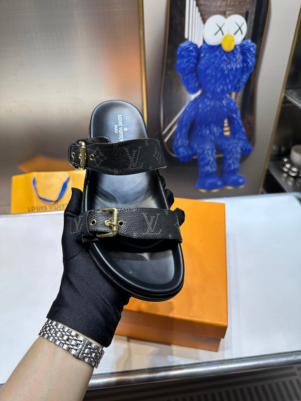 MLS4 Unisex Slippers — view 9