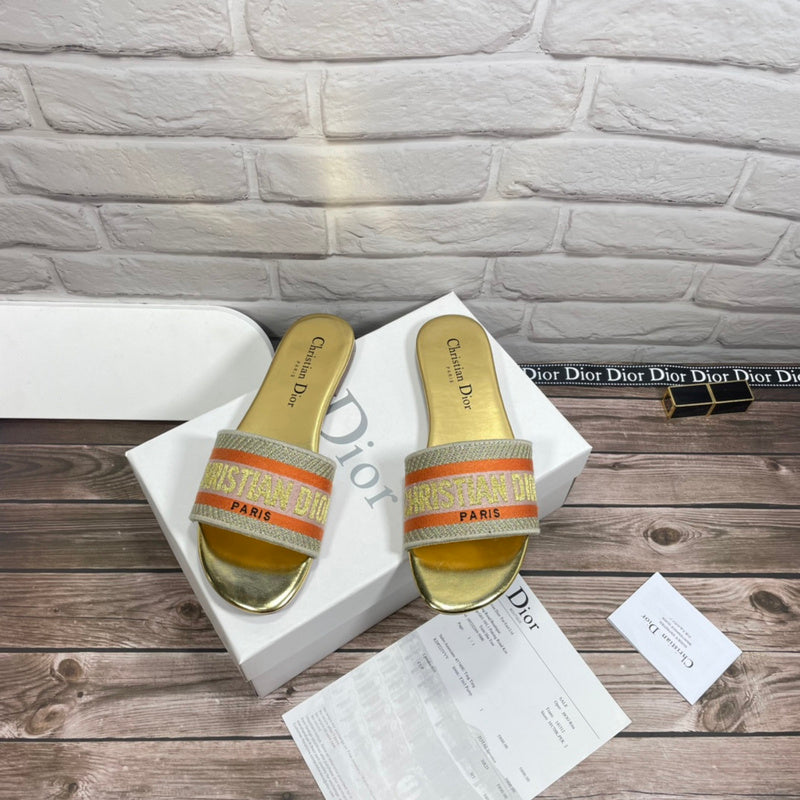 MJDS11 Women's Slippers — view 2