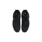 Air Jordan 4 'Black Cat' (2025) — view 3