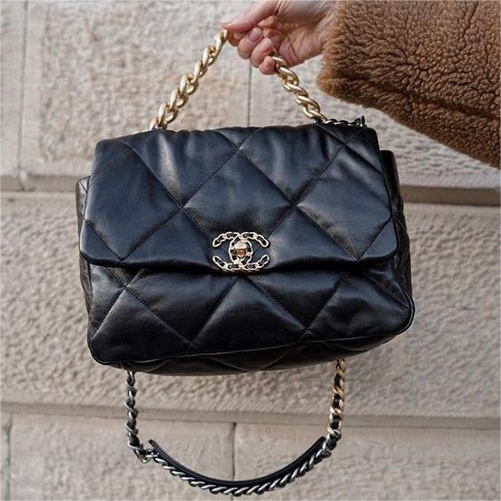 Chanel 19 Bag 30cm - Black — view 1