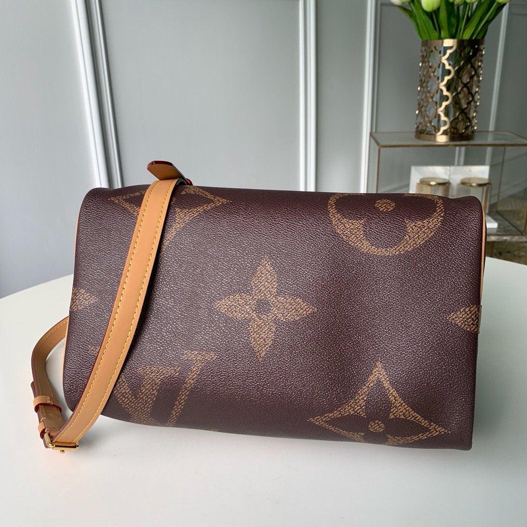 Louis Vuitton Giant Monogram Speedy Bag — view 3