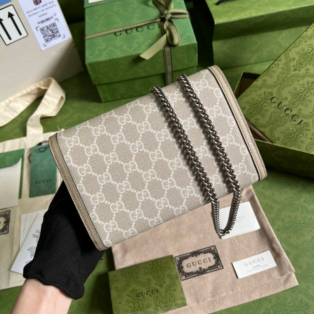 Gucci Dionysus Chain Wallet Beige and White GG Supreme Canvas — view 2