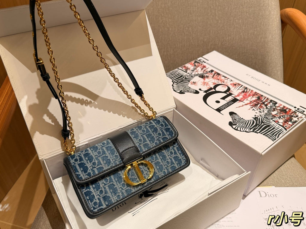 Dior New Fashion Denim Chain Bag - Blue — view 2