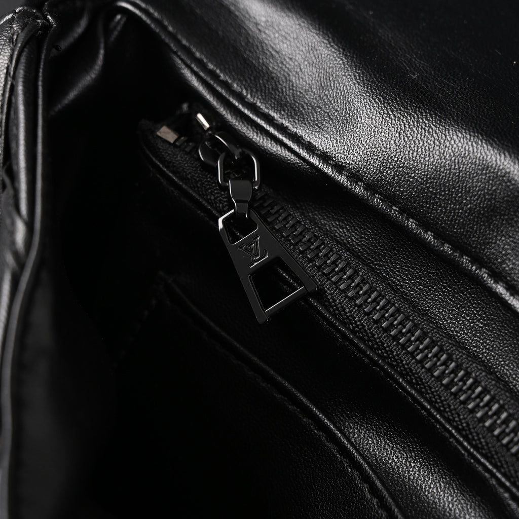 Louis Vuitton Go-14 MM Quilted Leather Chain Shoulder Bag – Black - Classic Black — view 3