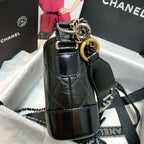 Chanel's Gabrielle Hobo Bag - Orange — view 4