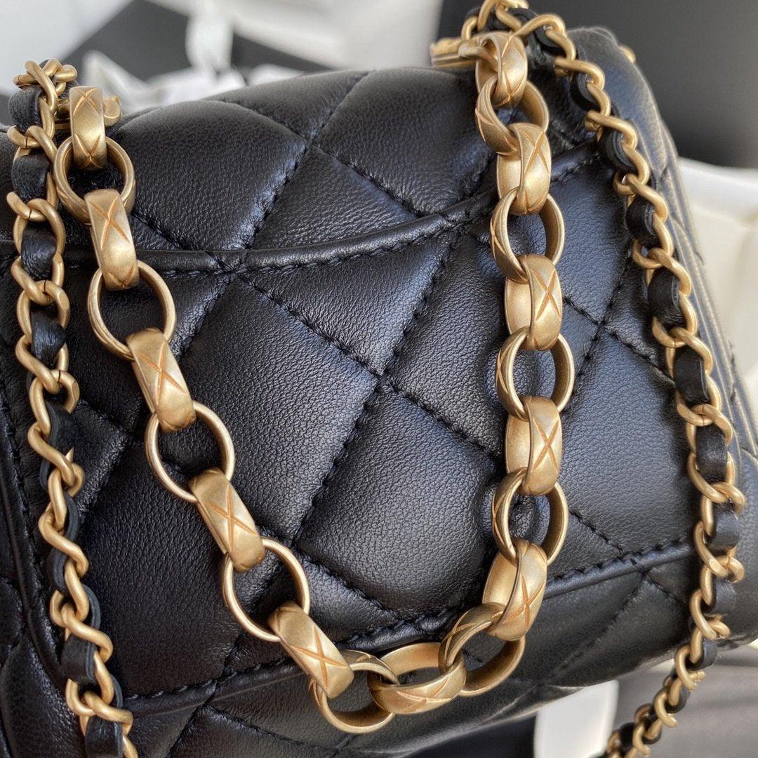 Chanel Small Kiss-Lock Bag - Black — view 4