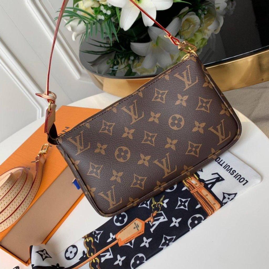 Louis Vuitton Pochette Accessoires — view 1