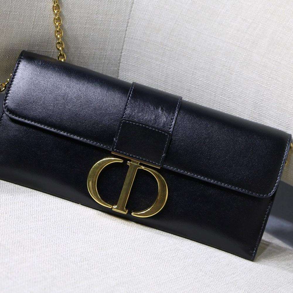 Dior 30 Montaigne Pouch — view 1