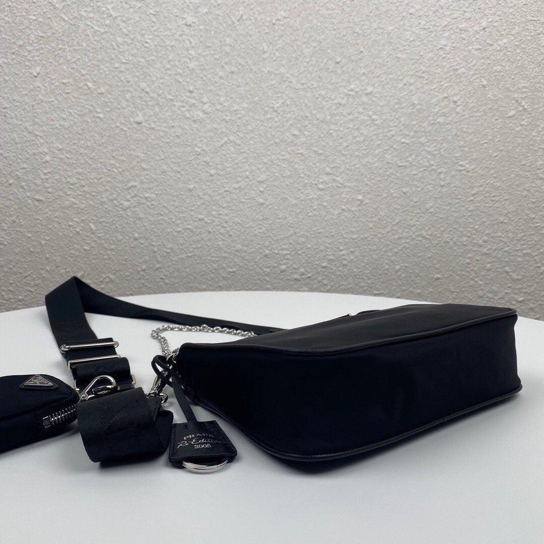 Prada Re-Edition 2005 Re Nylon Bag - Black — view 3