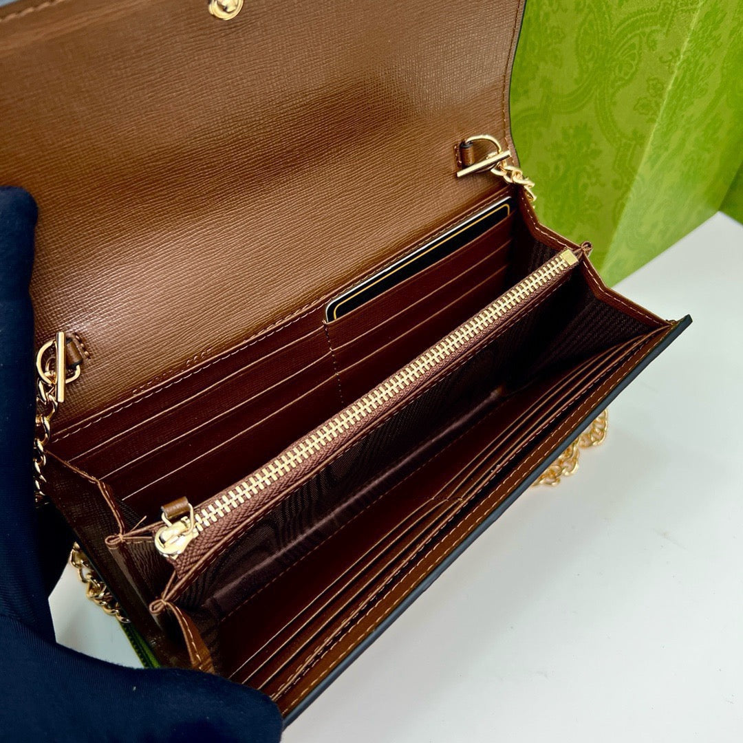 Gucci Brown Saddle Buckle Handbag — view 6