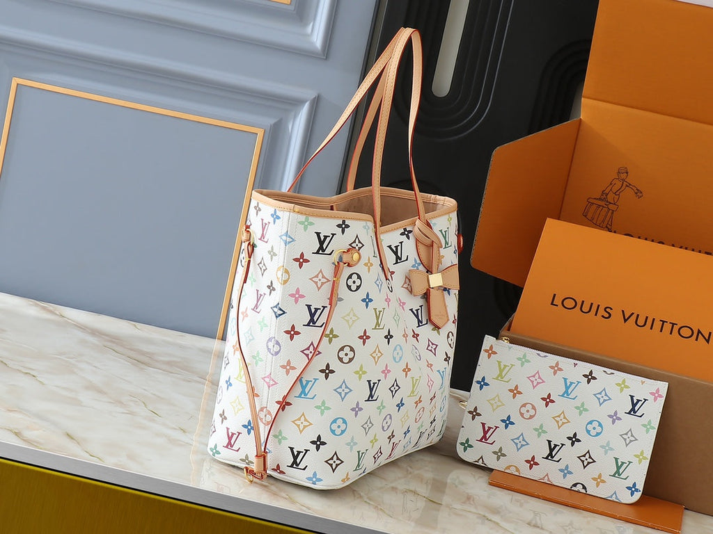 Louis Vuitton LV Neverfull Tote Bag — view 3