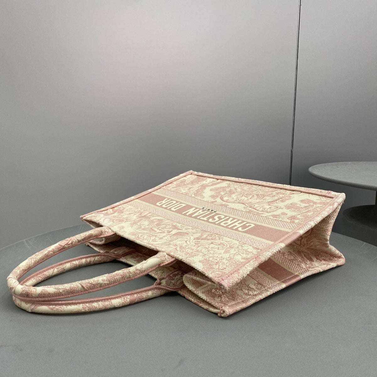 Dior Book Tote Mediumpink Toile De Jouy Embroider — view 4