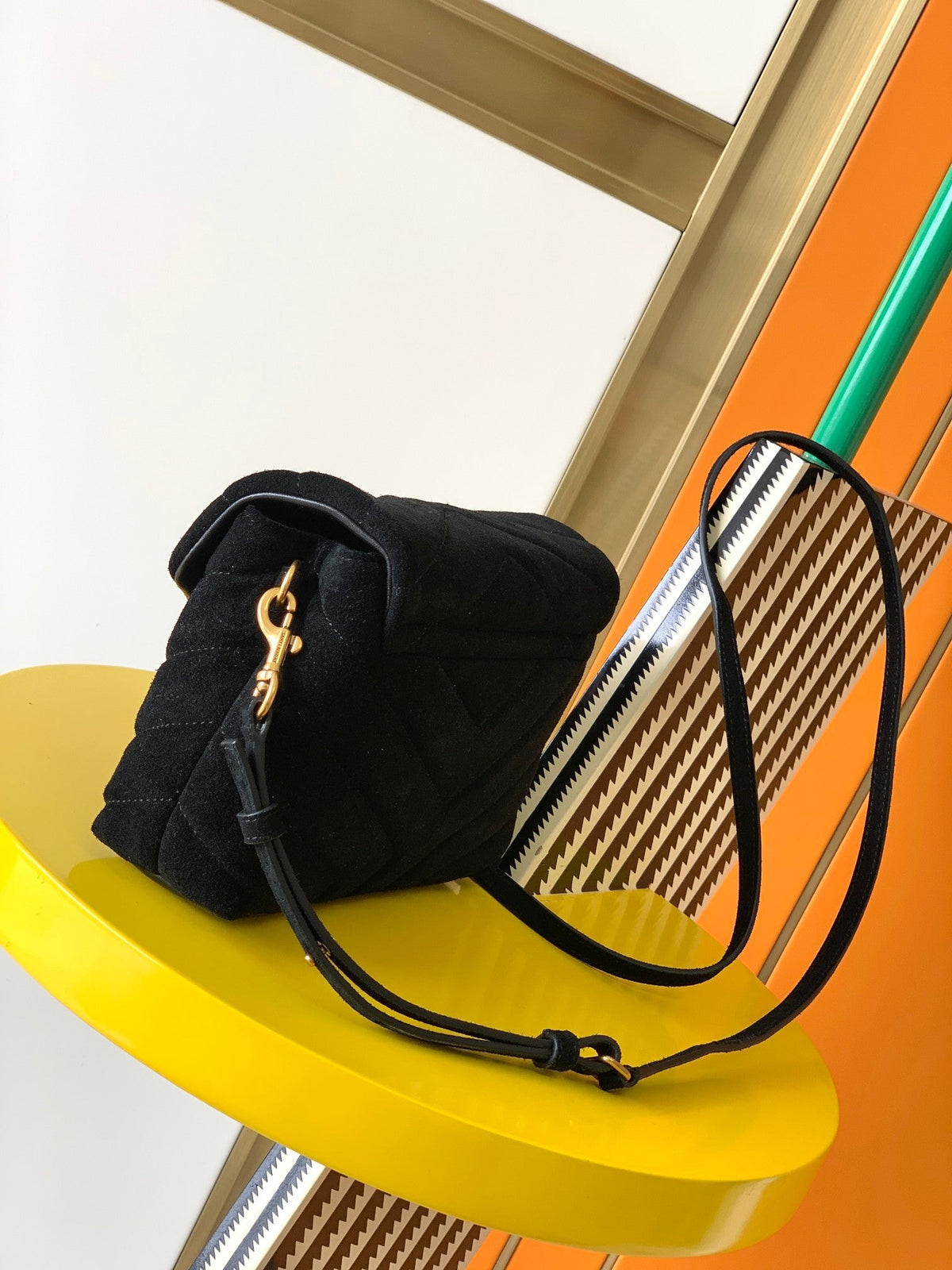 YSL Loulou 20 Black Velvet Shoulder Bag — view 4